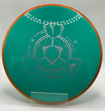 Load image into Gallery viewer, Axiom Neutron Tempo - Putt Approach