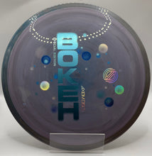 Load image into Gallery viewer, Axiom Simon Line Neutron Bokeh SE 2026 - Fairway Driver
