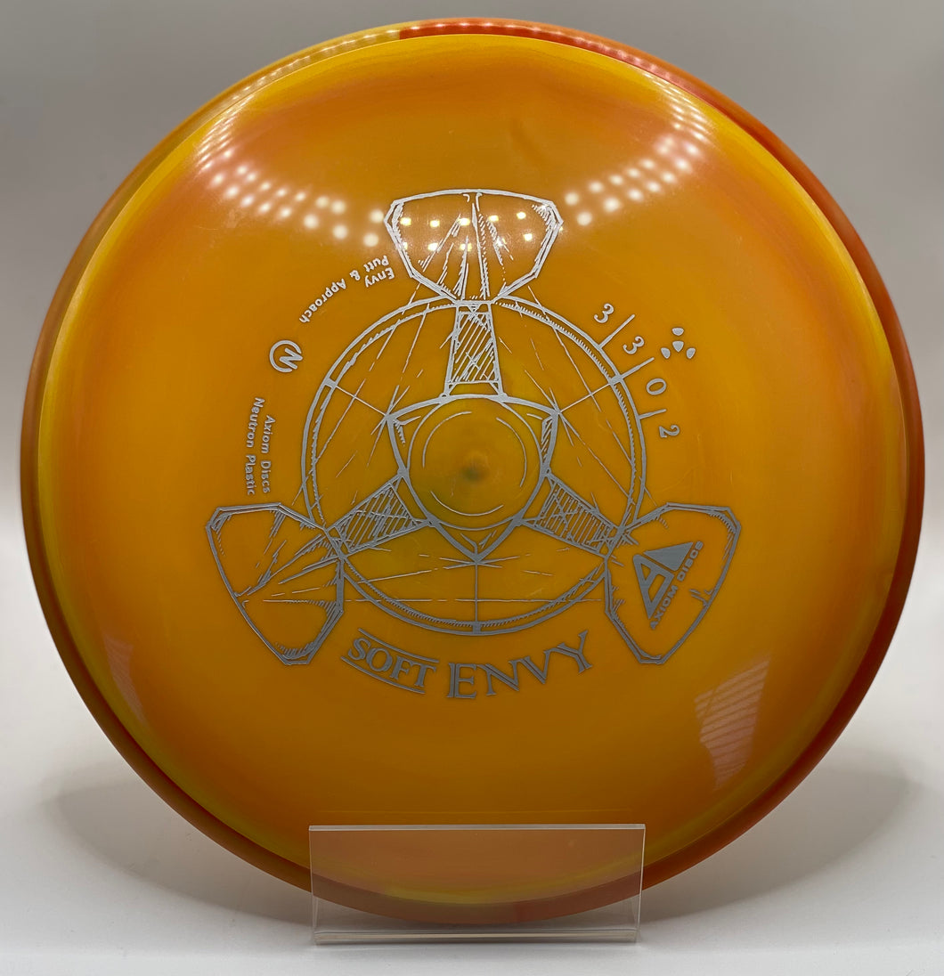 Axiom Soft Neutron Envy - Putt Approach