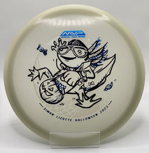 Load image into Gallery viewer, MVP Simon Lizotte Full Eclipse Glow Halloween Edition Hex - Midrange Driver
